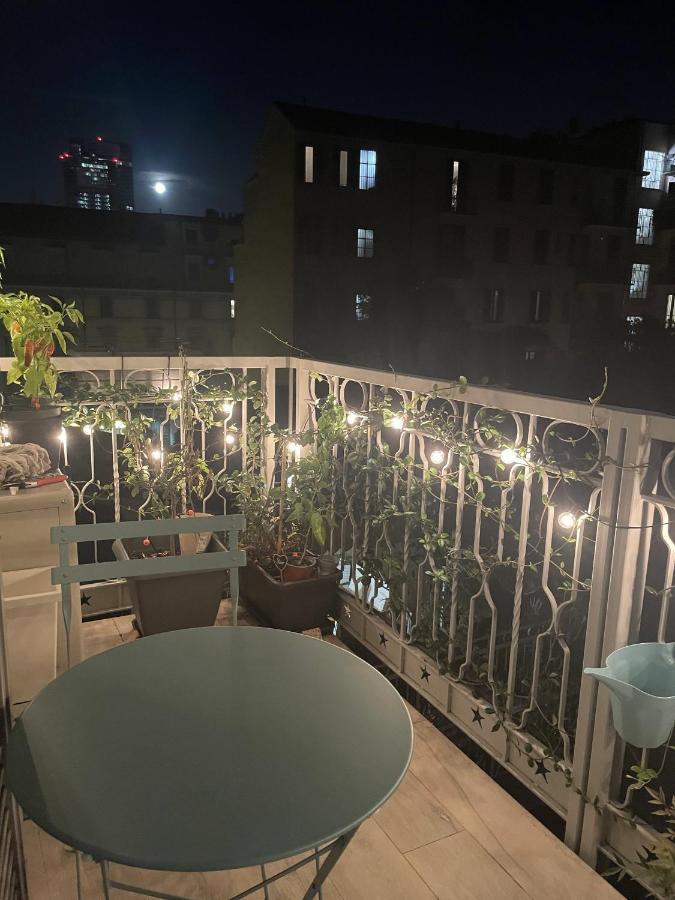 Milano Isola - Bright 2-Room Apartment With Balcony Ngoại thất bức ảnh
