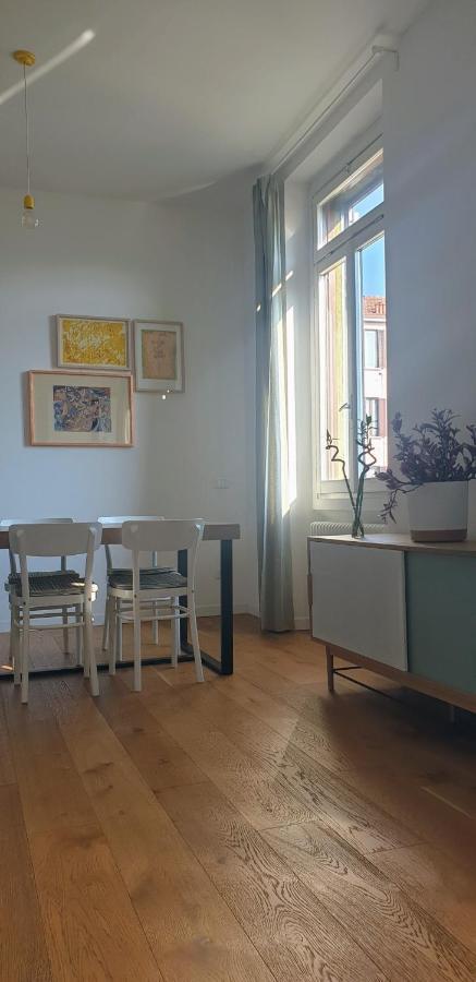 Milano Isola - Bright 2-Room Apartment With Balcony Ngoại thất bức ảnh